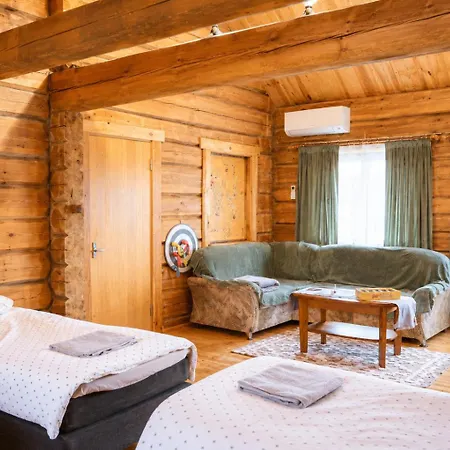 Privaatne Maja Metsas, Kraanist Voolab Allikavesi Holiday home *