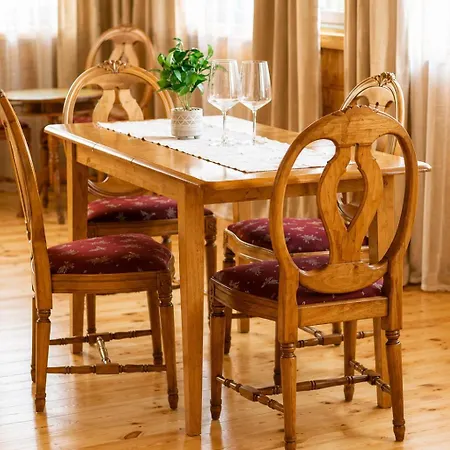 Privaatne Maja Metsas, Kraanist Voolab Allikavesi Holiday home