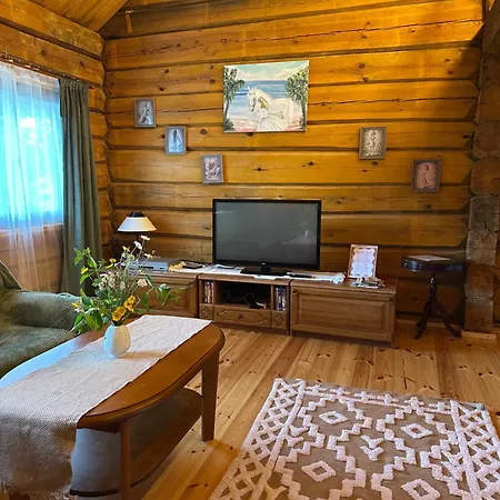 Privaatne Maja Metsas, Kraanist Voolab Allikavesi Holiday home Plaani